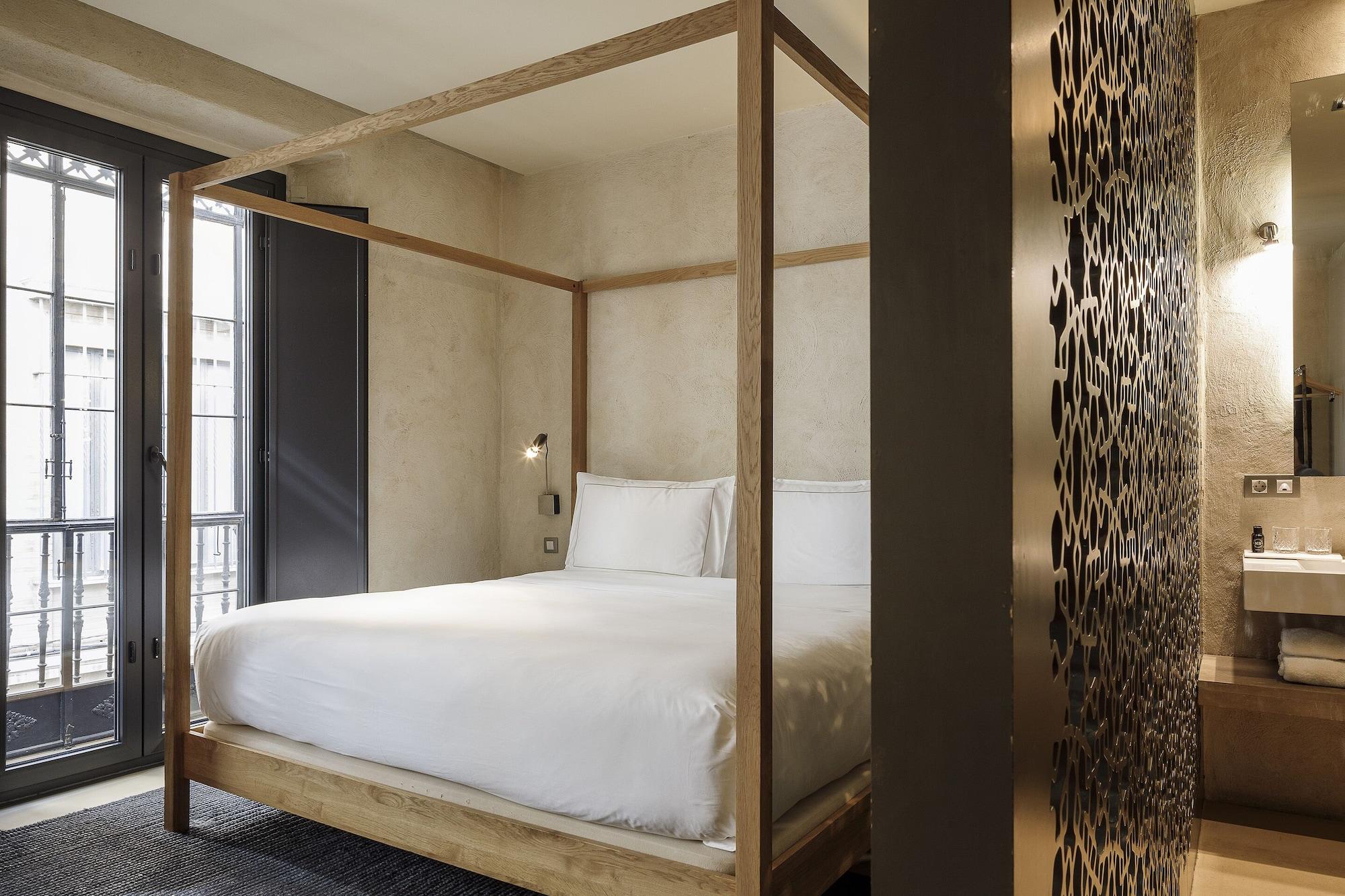Eme Catedral Mercer Hotel Sevilla Exteriör bild A room at the hotel