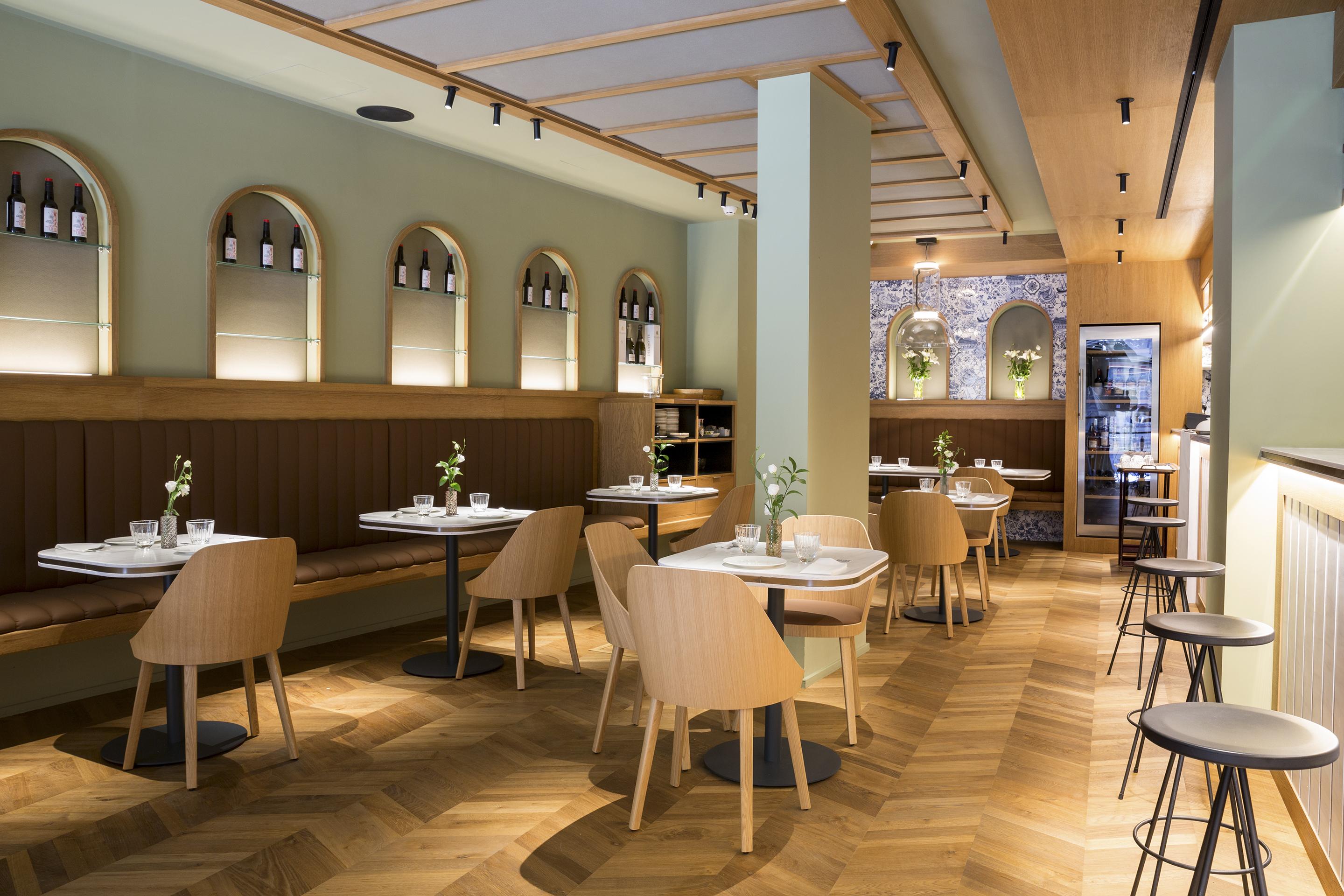 Eme Catedral Mercer Hotel Sevilla Exteriör bild Restaurant interior